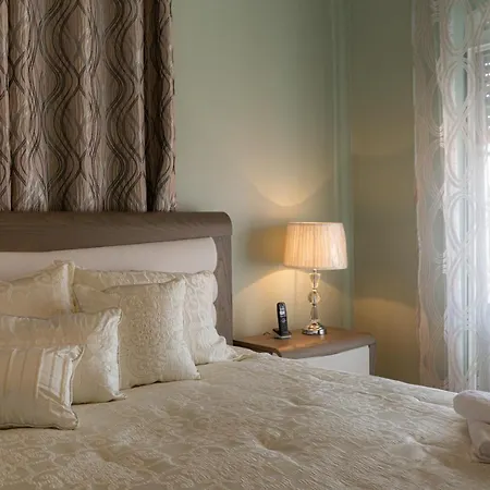 Holiday home Biscoitos Villa